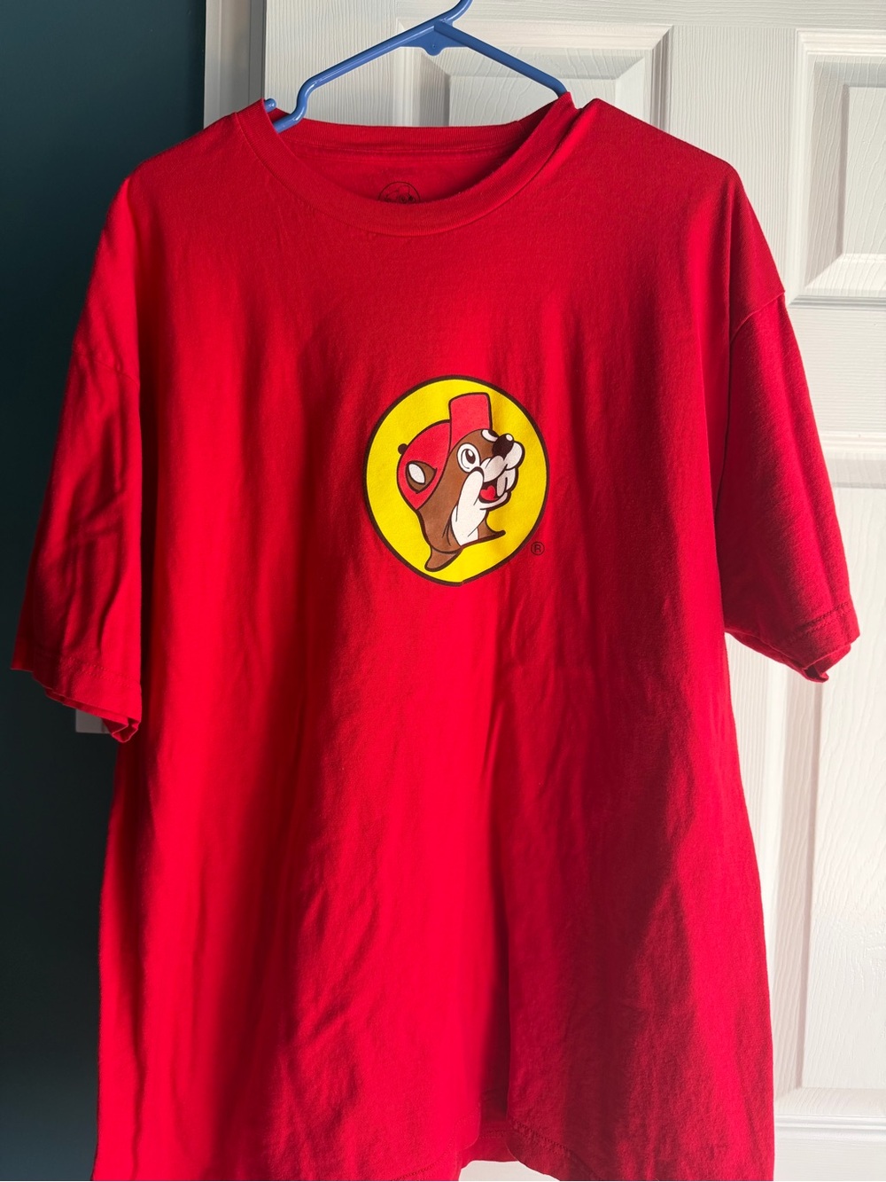 Red Short Sleeve Graphic Tee with Cartoon Logo